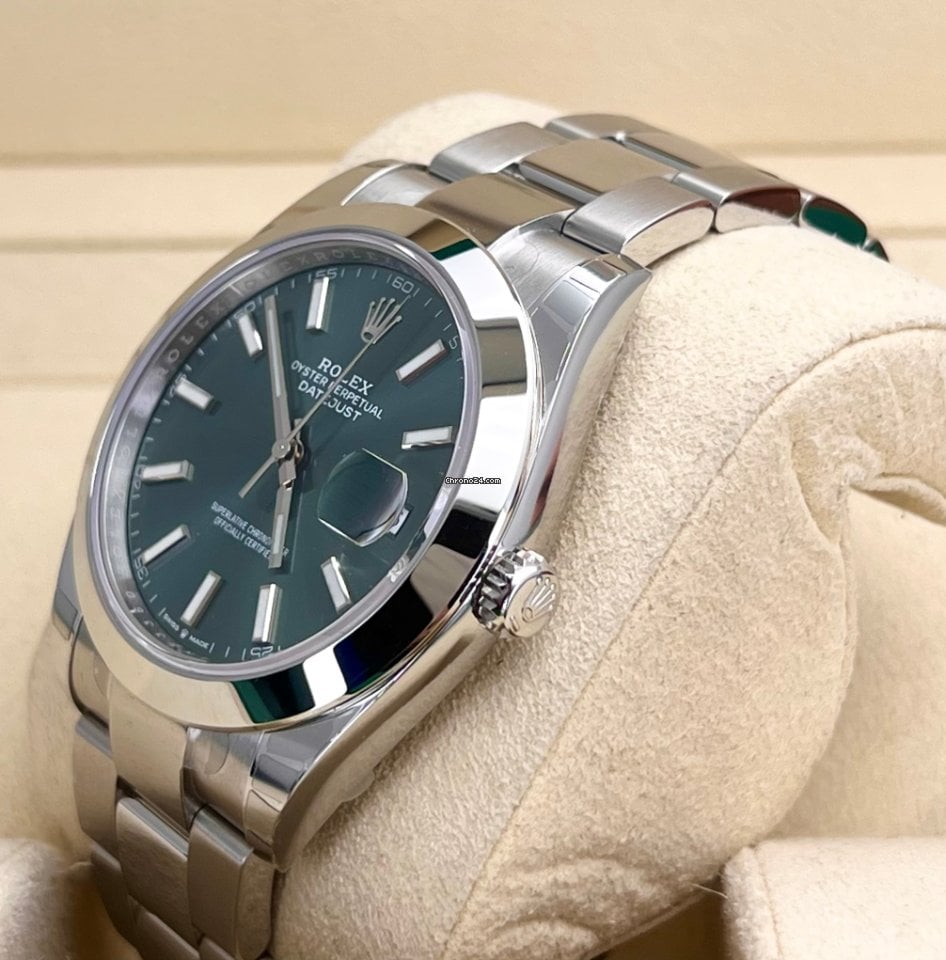Datejust 41 mm, grünes Zifferblatt, neue Box und Papiere