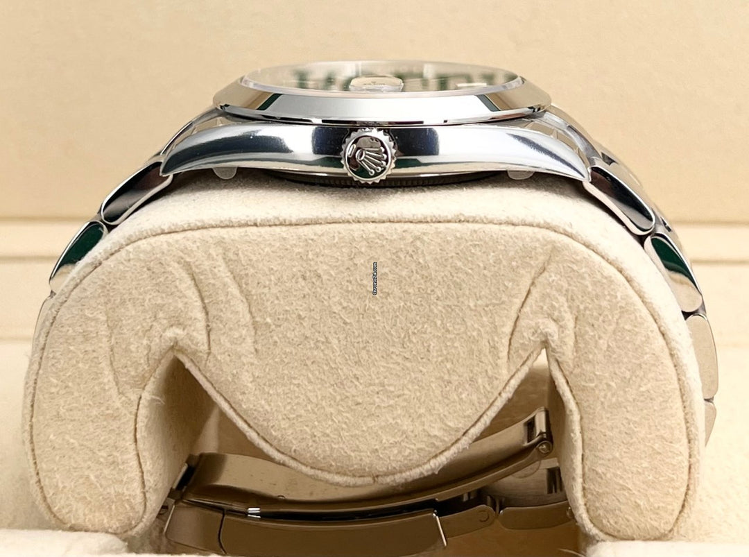 Datejust 41 mm, grünes Zifferblatt, neue Box und Papiere