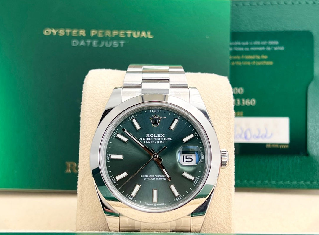 Datejust 41 mm, grünes Zifferblatt, neue Box und Papiere