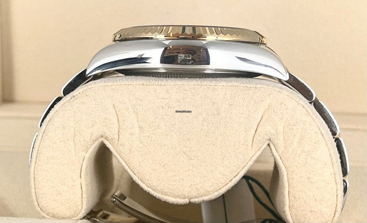 Sky-Dweller Steel/Gold Black Dial
