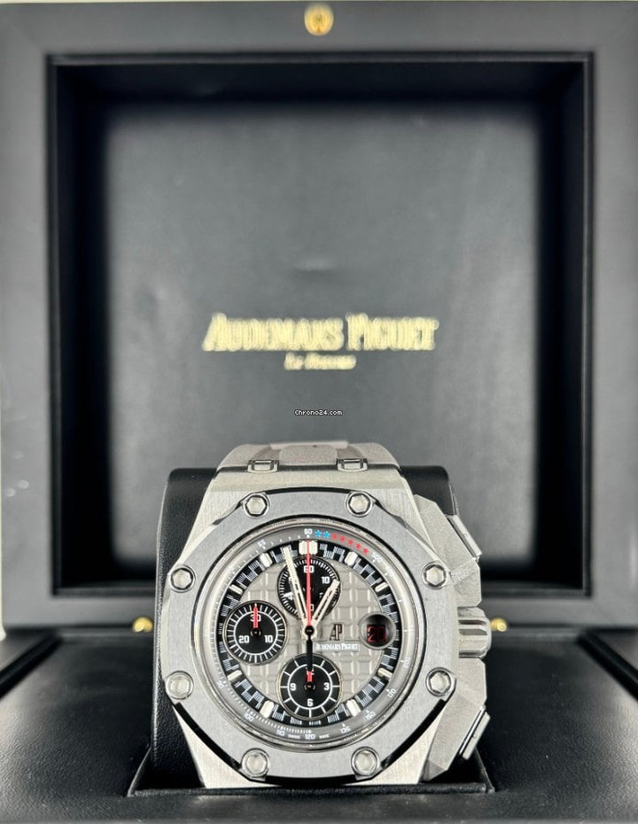 Royal Oak Offshore Chronograph Michael Schumacher mit Archivpapieren
