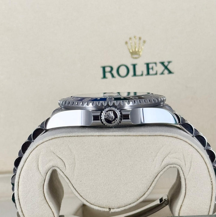 Rolex GMT MASTER II  BATGIRL 05-2025