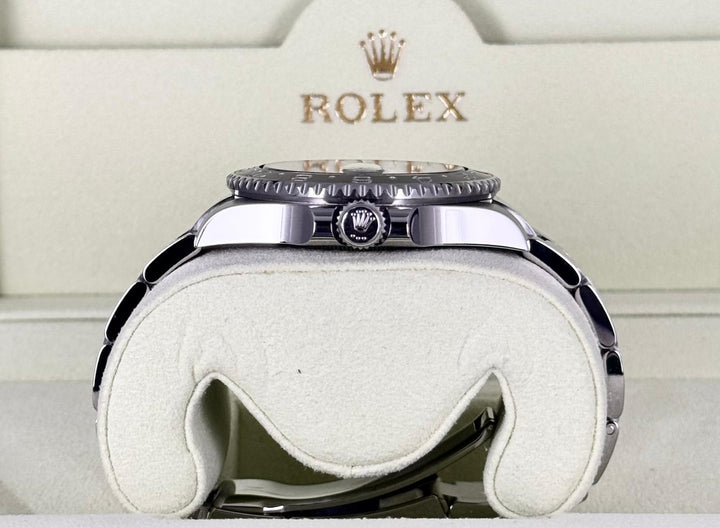 Rolex GMT-Master II 2013 Box and Papers