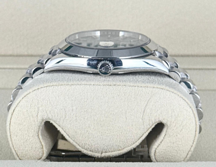 Rolex Day-Date 40 PLATINUM BEST PRICE WORLDWIDE Platinum 950 2016 EU SET FULL SET UNPOLISHED !!