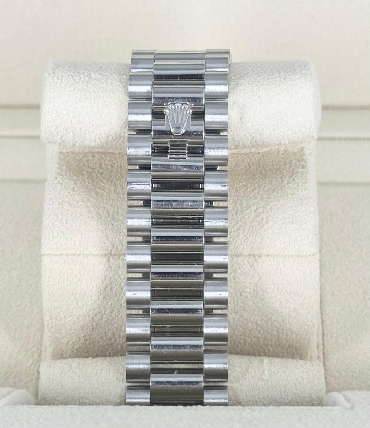 Rolex Day-Date 40 PLATINUM BEST PRICE WORLDWIDE Platinum 950 2016 EU SET FULL SET UNPOLISHED !!