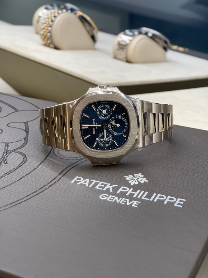 Nautilus 18K Weißgold LC Deutschland Ewiger Kalender