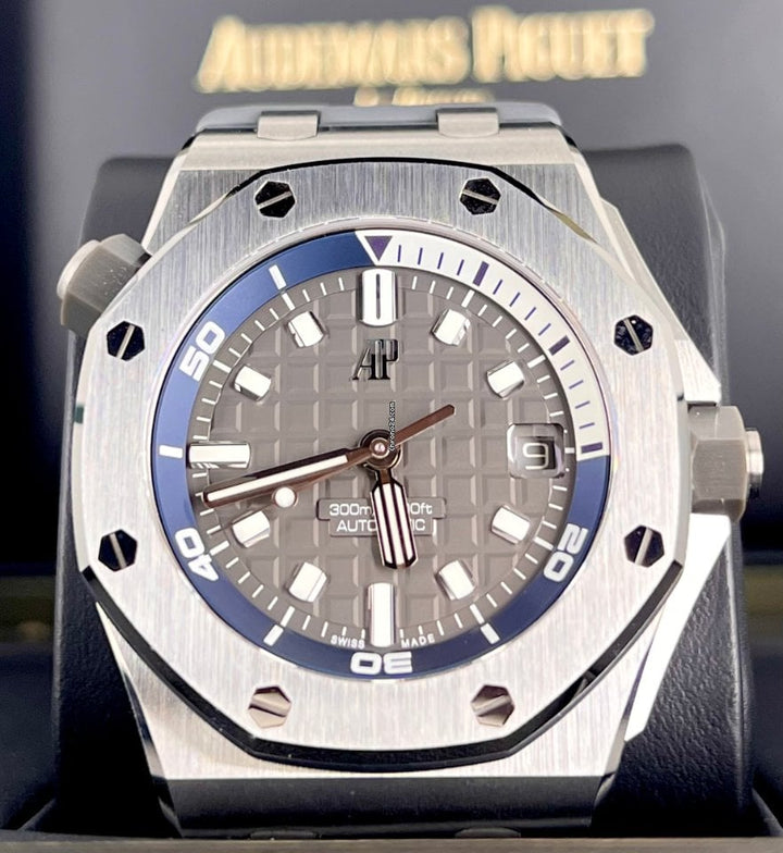 Royal Oak Offshore Diver NEU Offshore Diver 2022 NEU