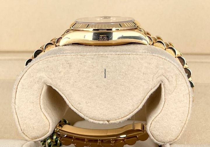 Datejust 31 Perlmutt-Diamanten-Zifferblatt 18 Karat Gold 2022 NEU, vollständige Aufkleber