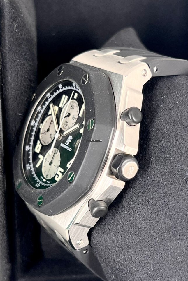 Royal Oak Offshore Chronograph mit Archivpapieren Neues Armband