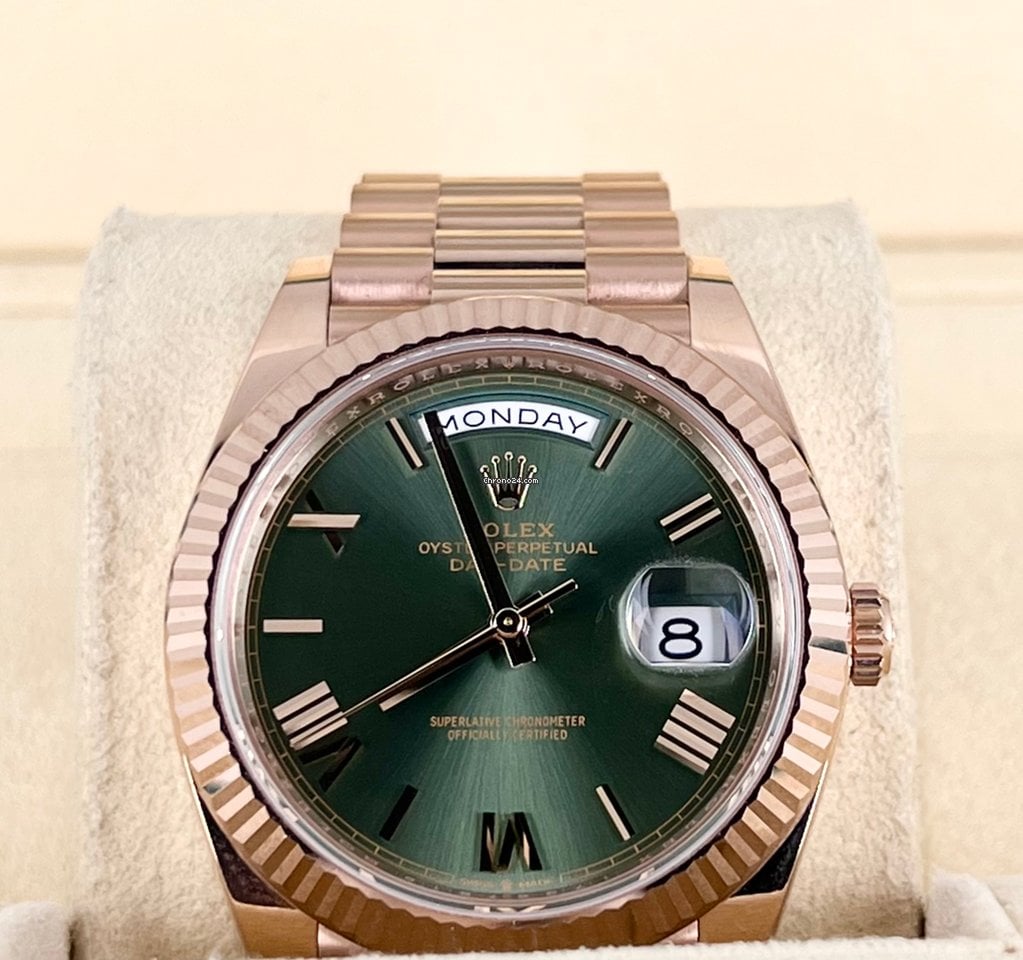 Day-Date 40 Roségold 18K, 2018, olivgrünes Zifferblatt, neuwertiger Zustand, unpoliert, Komplettset