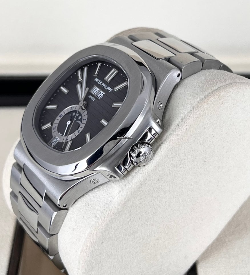 Nautilus Jahreskalender 5726 Edelstahl Full Set wie neu