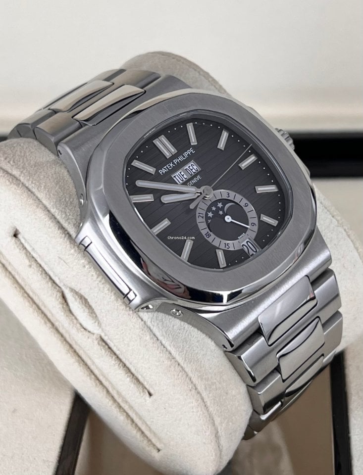 Nautilus Jahreskalender 5726 Edelstahl Full Set wie neu