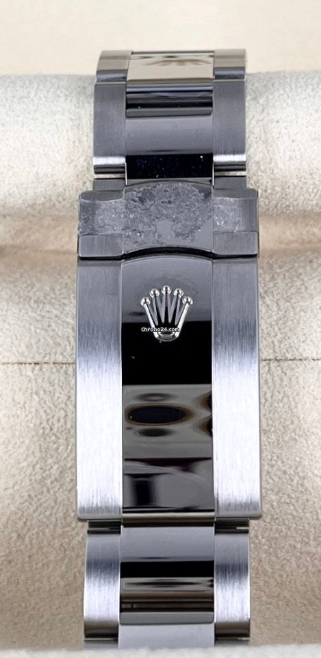 Milgauss 2022, wie neu, eingestellt, mit grünem Glas