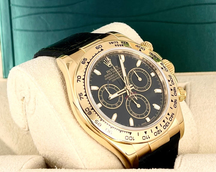 Daytona 18 Karat Gelbgold, Seriennummer M, wunderschöner Zustand, Box, Papiere 