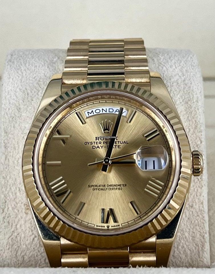 Day-Date 40 Gelbgold 18K, 2022