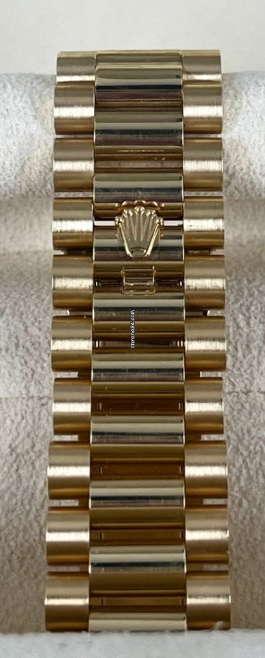 Day-Date 40 Gelbgold 18K, 2022