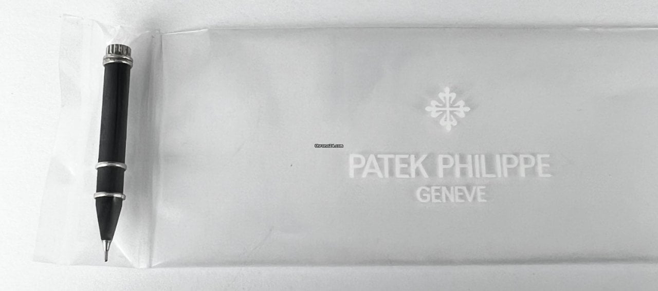 Calatrava 6000G Schwarzes Zifferblatt Genfer Siegel