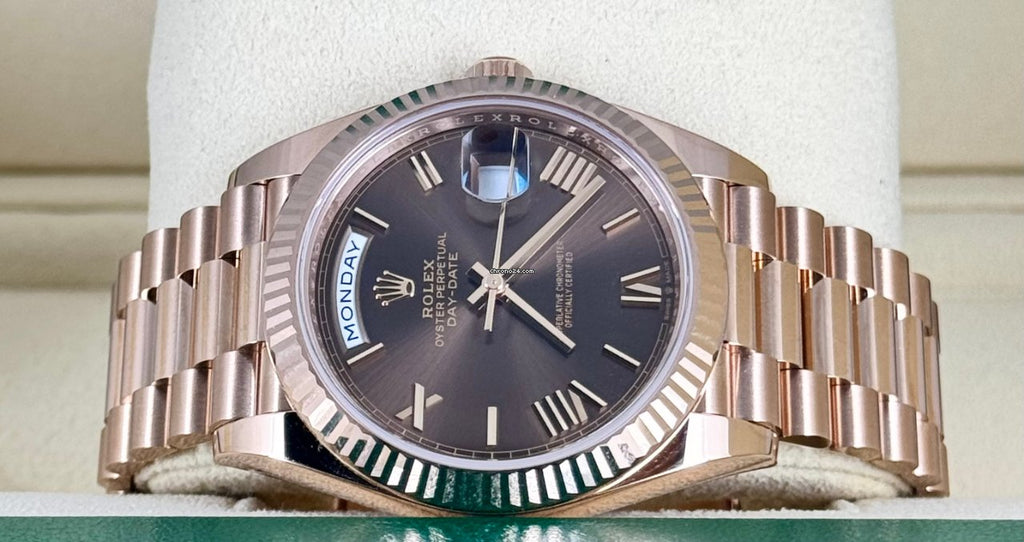 Day-Date 40 römisches schokoladenfarbenes Zifferblatt, Roségold