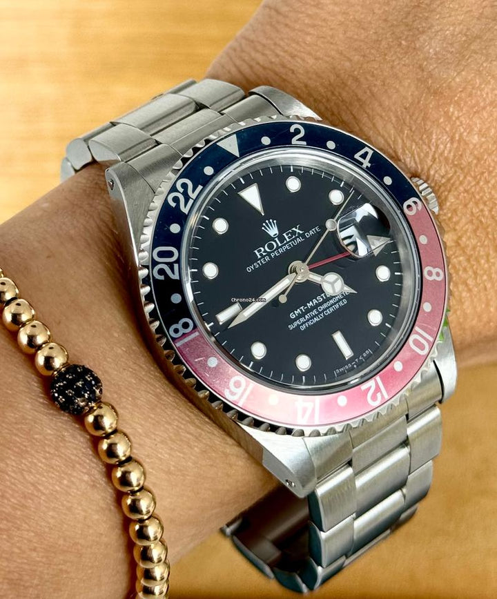 GMT-Master II Certified Pepsi Very Beautiful Condition no Stretch 1994 B&P