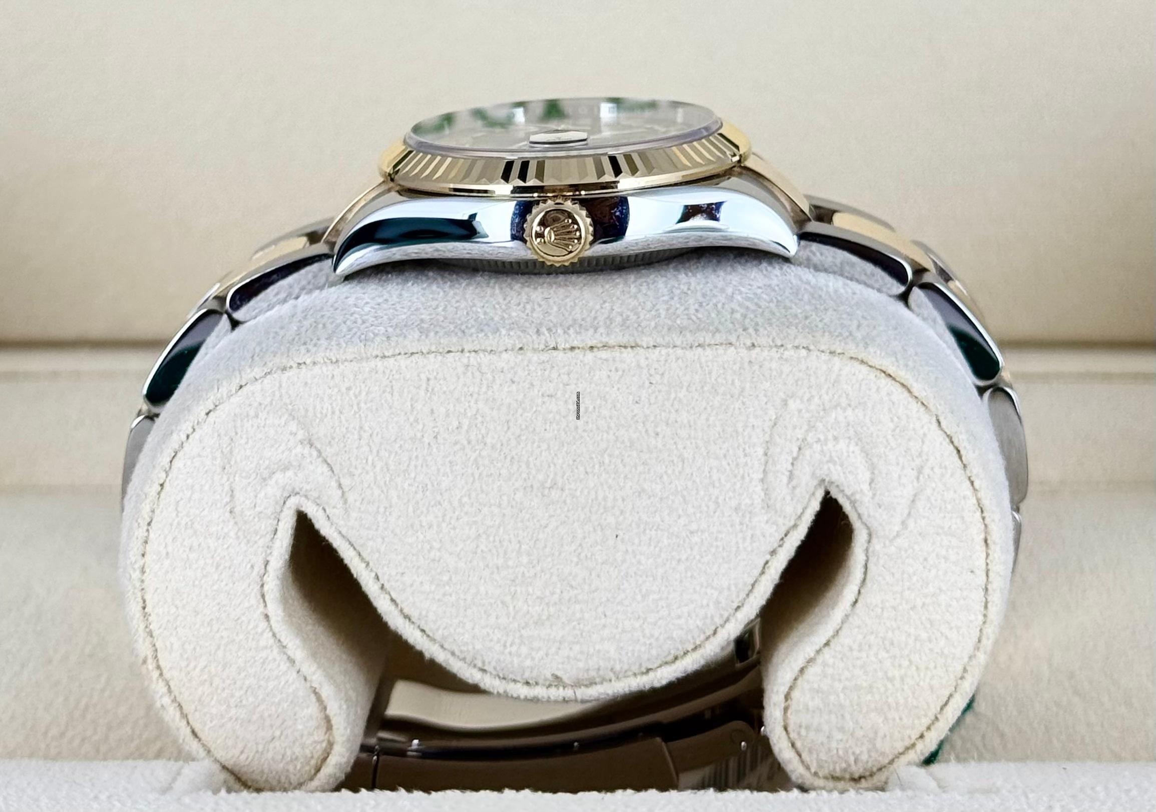 Rolex Datejust 31 grünes Zifferblatt mit Diamanten auf 6 und 9, neu, 2024