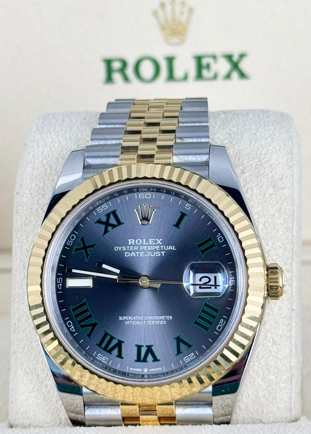 Rolex Datejust 41 Steel and Gold 41 mm Full Set Like New Wimbeldon Dial Jubille 18K