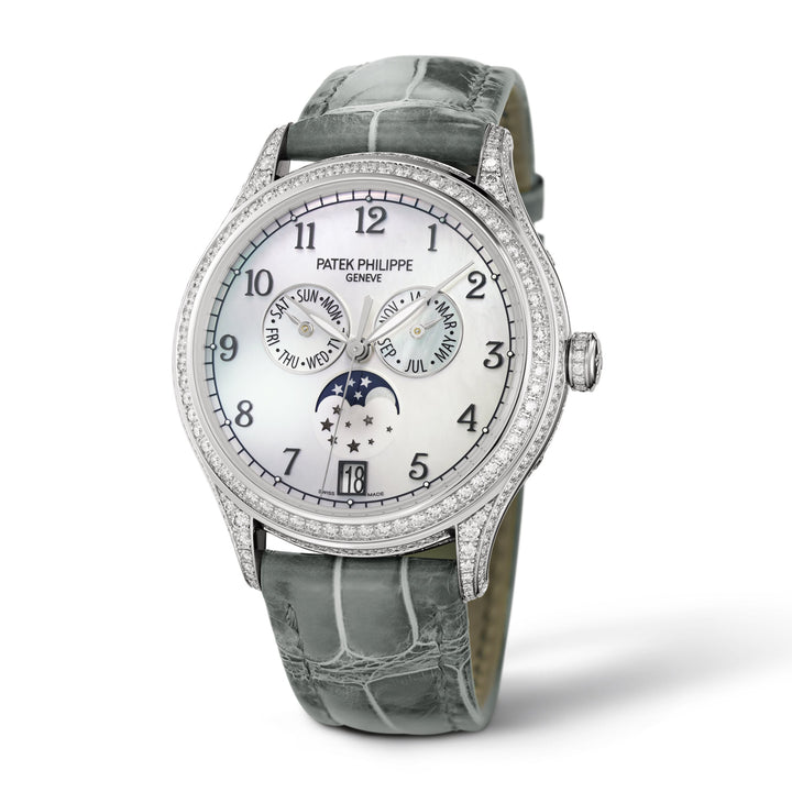 Complications Calatrava Annual Calendar, Moon phase Diamonds