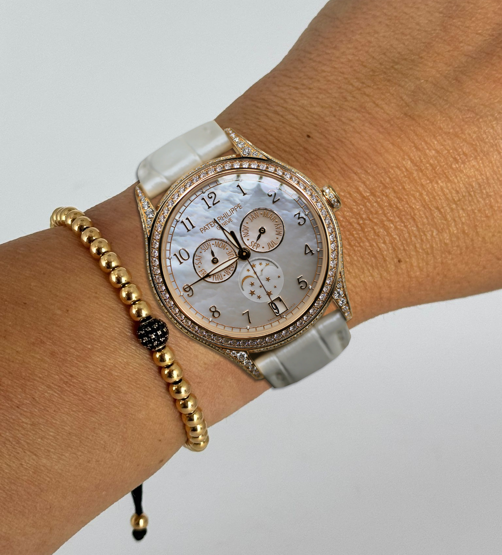 Komplikationen Calatrava Jahreskalender, Mondphase mit Diamanten