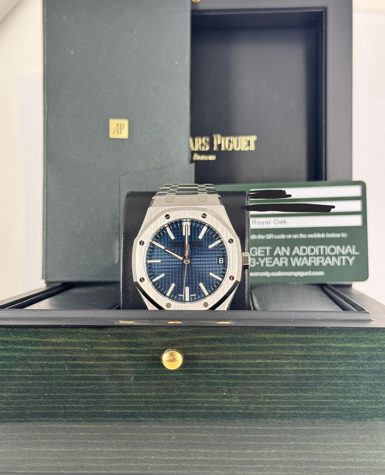 Audemars Piguet Royal Oak 41 mm 2024 Blaues Zifferblatt Neu