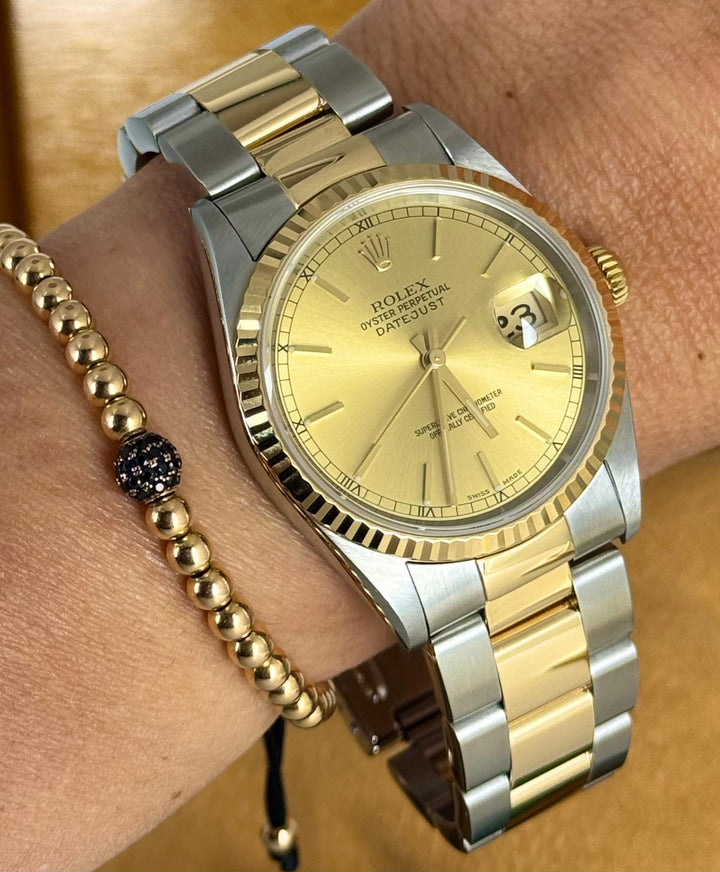 Rolex Datejust 36 Certified 18k Yellow Gold Full Set like New no Stratch Used (Very good) | Year of production 2002 | Original box | Original papers