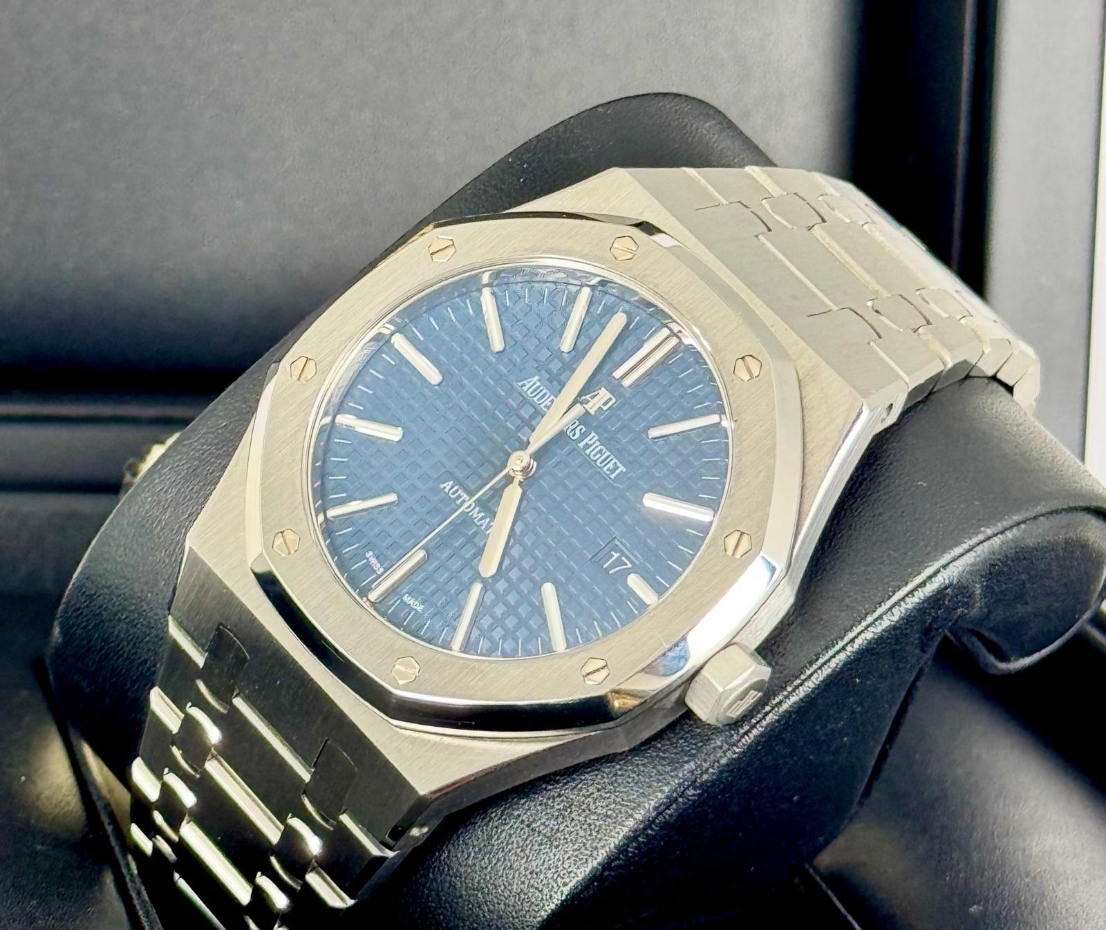Royal Oak Automatik 2016 Full Set | Blaues Zifferblatt | 15400ST.OO.1220ST.03