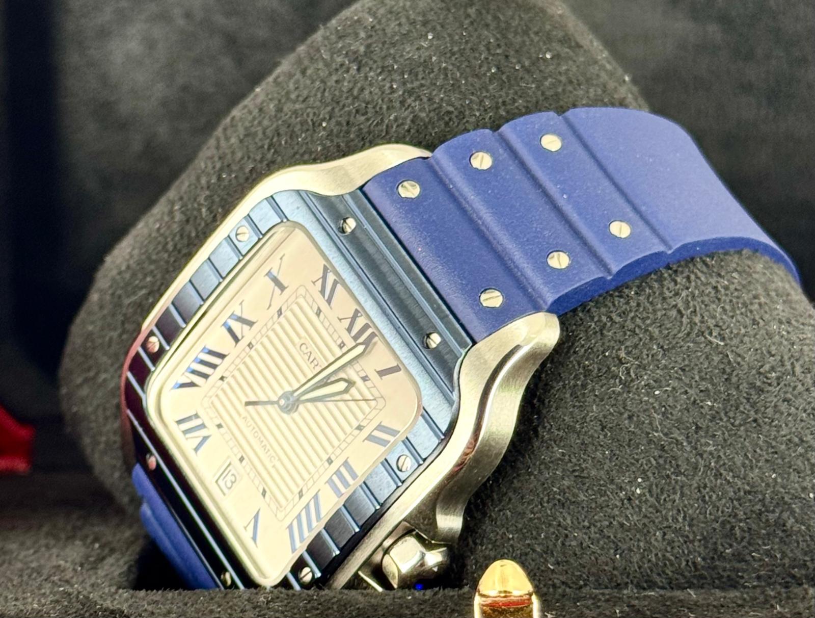 Santos de Cartier 11/2024 neu, großes Zifferblatt, blaue Keramiklünette