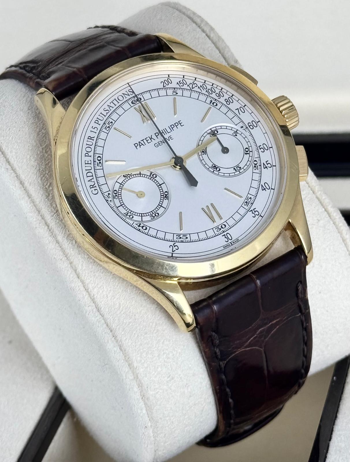 Patek Philippe Chronograph 18k Gelbgold Box und Papiere Wie neu
