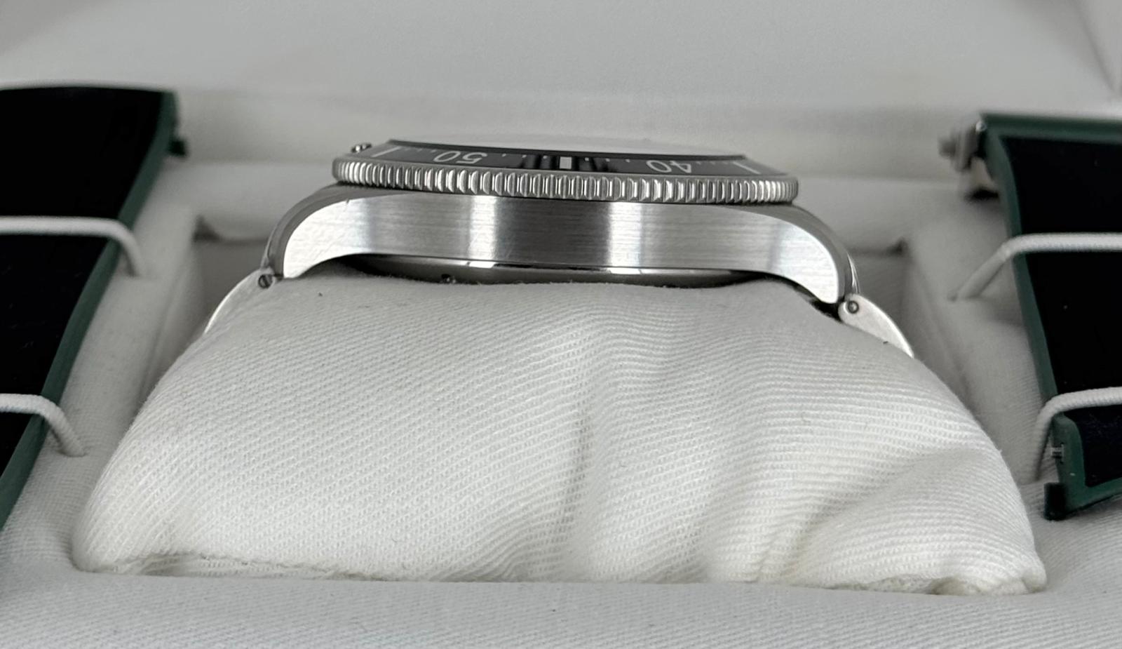 1858 Iced Sea Automatik Datum Limited Edition Full Set