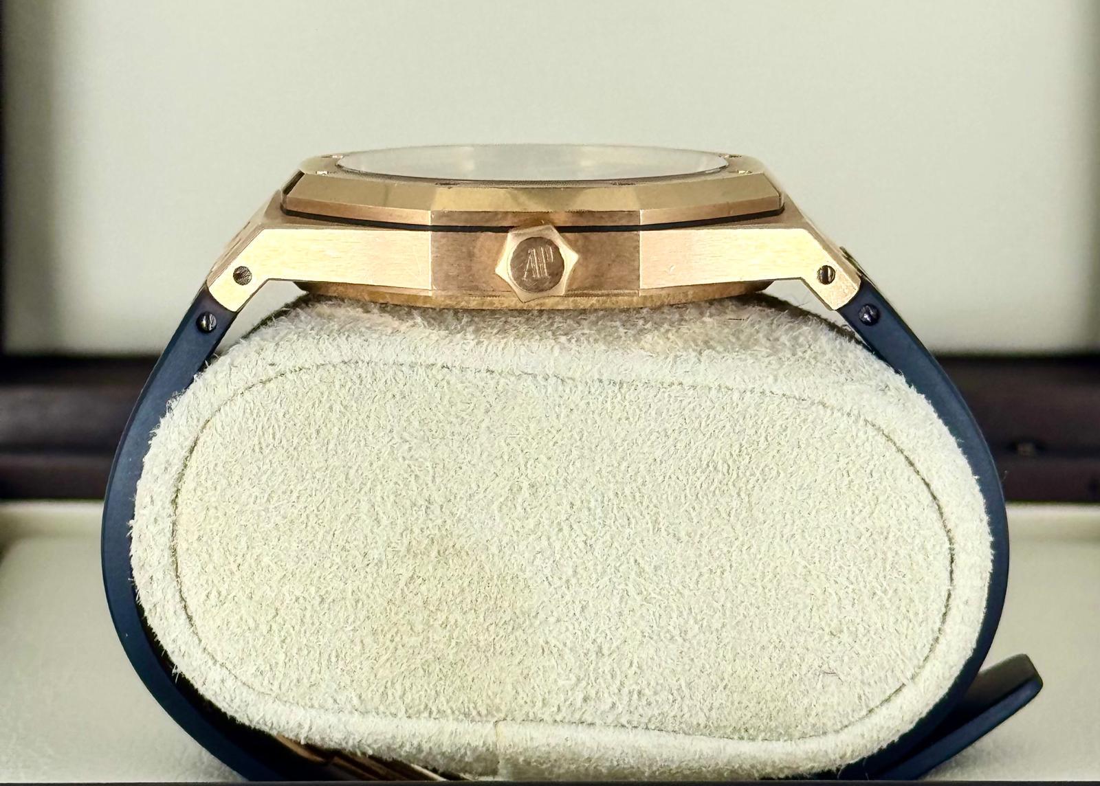 Royal Oak Automatik 41 mm aus Roségold mit Box, nie poliert