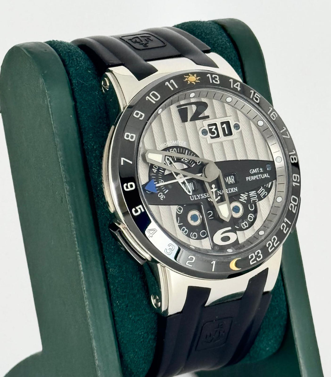 Ulysse Nardin El Toro / Black Toro GMT Ewiger Kalender pt950 