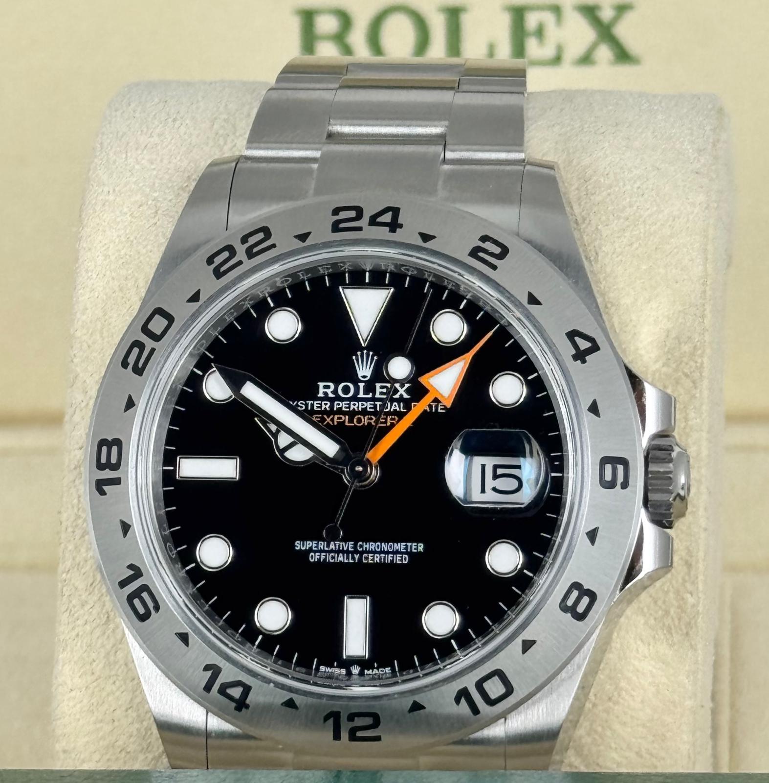 Explorer II Schwarzes Zifferblatt NEU