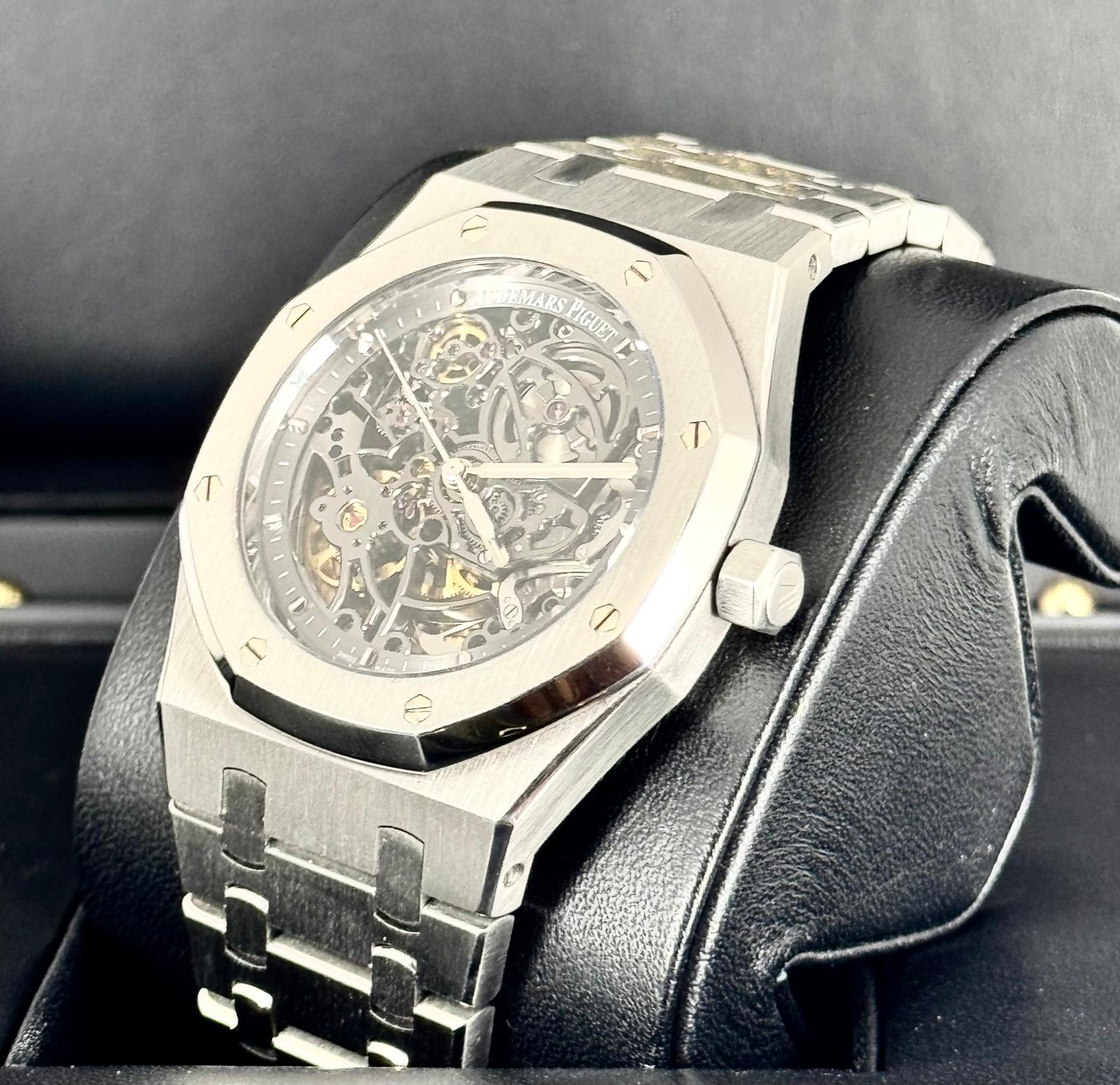 Royal Oak Selfwinding Skelett 39 mm Komplettset wie neu, nach Service bei AP