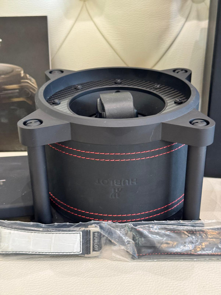 Hublot Big Bang Ferrari Extra Full Set with Winding Box Limited Edition Mint Condition Collector