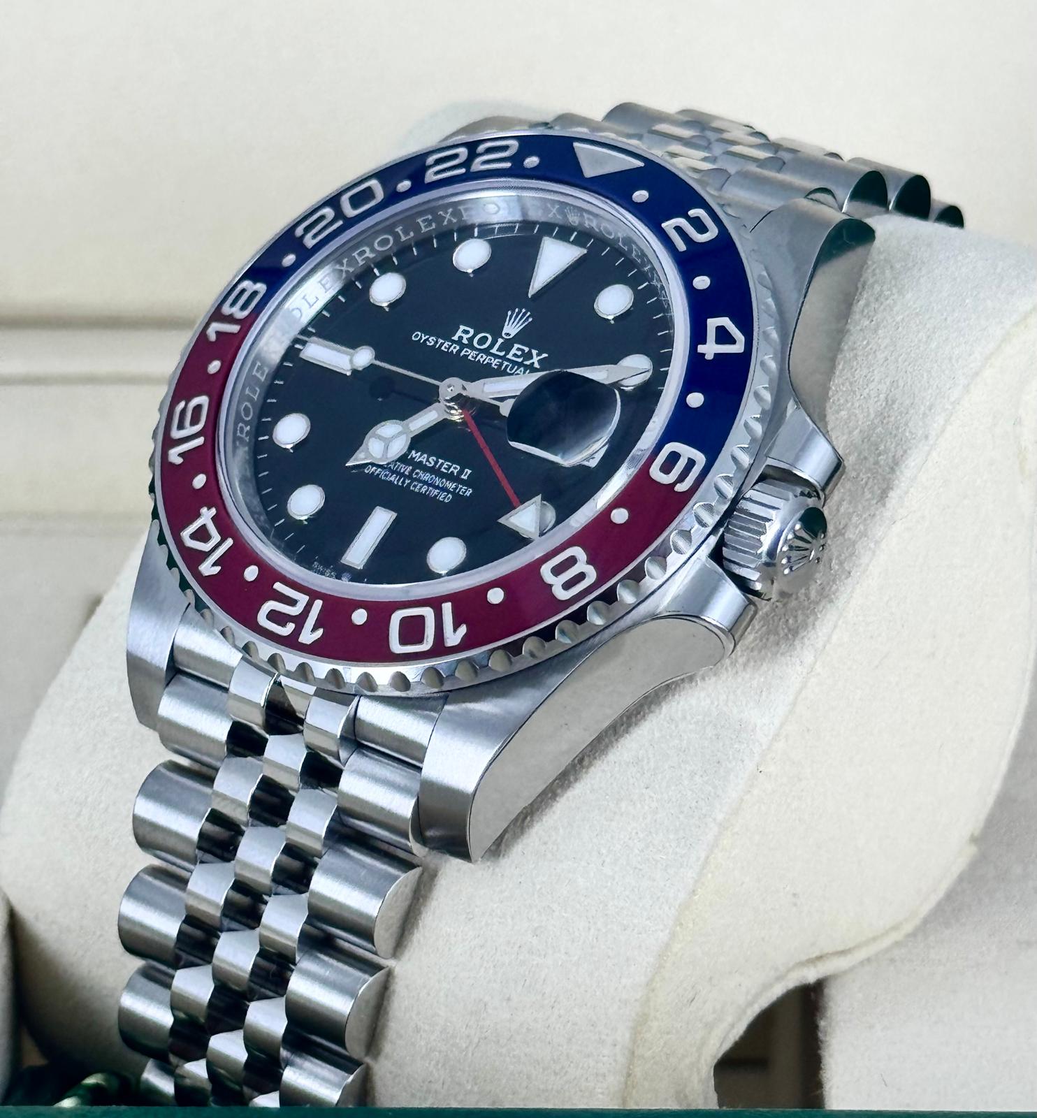 Rolex GMT-Master II Pepsi 2025 Vollständig mit Schutzfolien NEU 2025