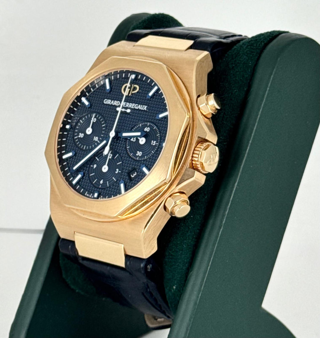 Girard Perregaux Laureato Chronograph 18 K PINK GOLD ON BLUE DIAL FULL SET BEST PRICE WORLD WIDE 2023 UNpolished Like NEW EXTRA FULL
