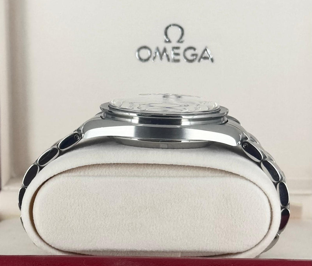 Omega Speedmaster Professional Moonwatch Ful Set Like New After Serivce