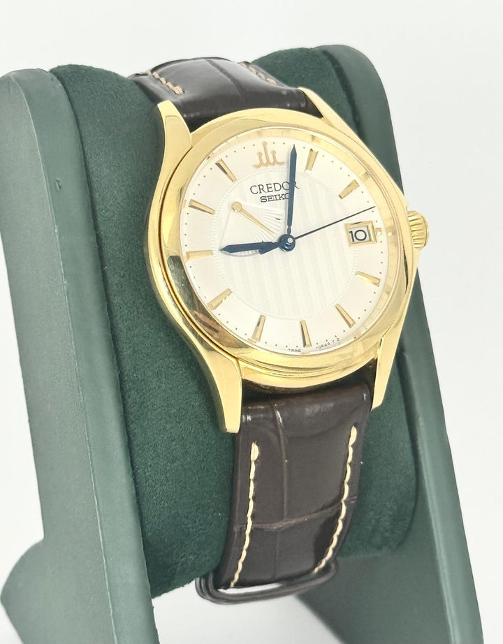 Grand Seiko Credor Spring Drive Movement Very rare with papers 18k Massive Gold with instrucions Book Hybrid 38.5 mm