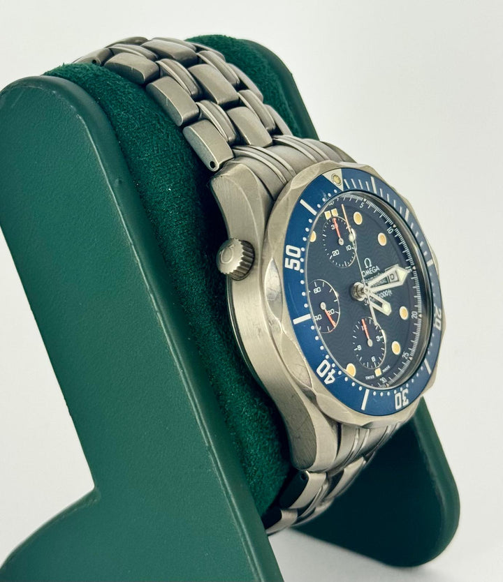 Omega Seamaster Diver 300 M Very Good Condition with original papers