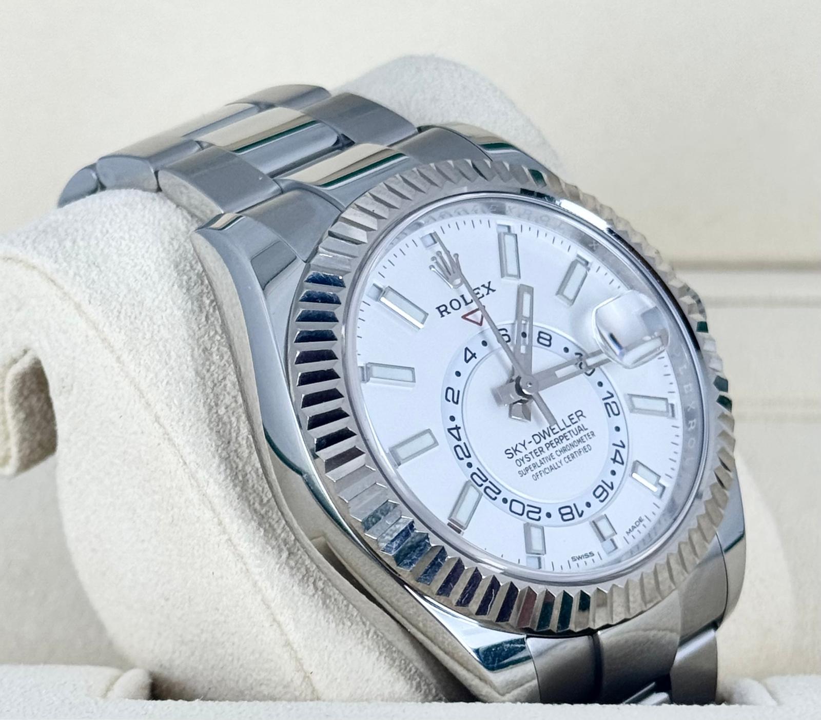 Rolex Sky-Dweller Komplettset wie neu nach Service 2021