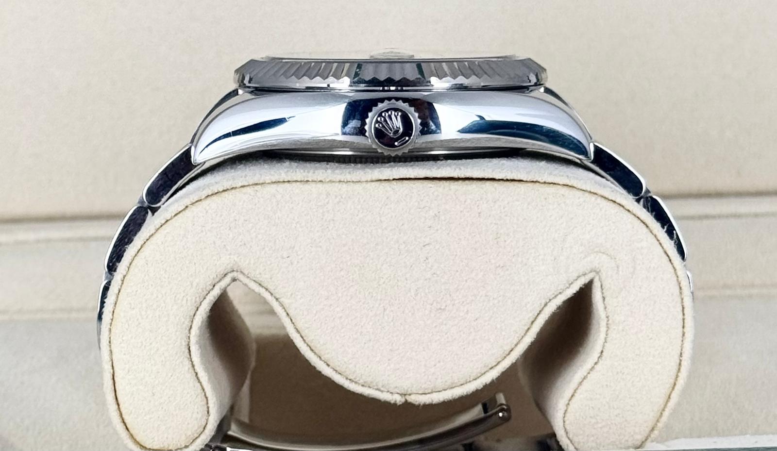 Rolex Sky-Dweller Komplettset wie neu nach Service 2021