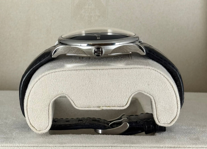 H.Moser & Cie. Venturer VantaBLACK Limited Edition Venturer 2021 NEW UNWORN FULL SET