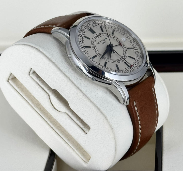 Patek Philippe Calatrava Weekly Calendar Unworn 2024 full set