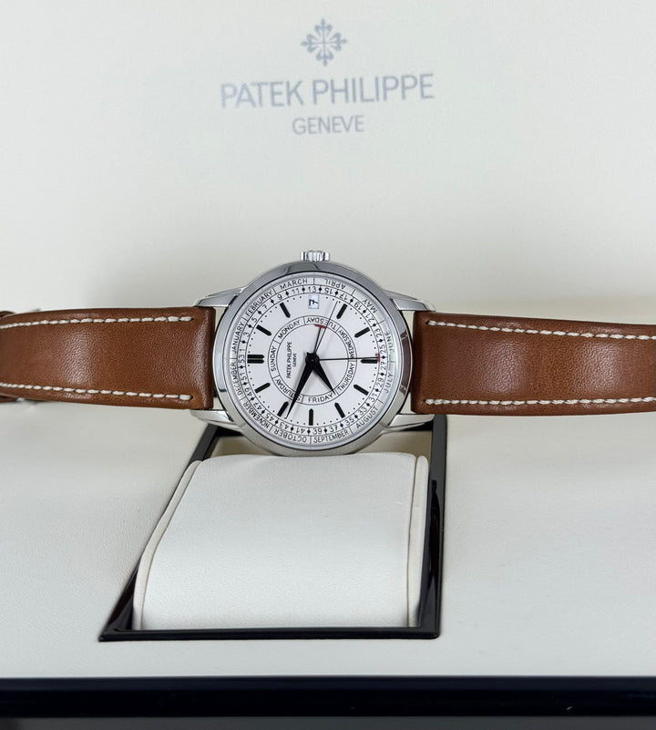 Patek Philippe Calatrava Weekly Calendar Unworn 2024 full set
