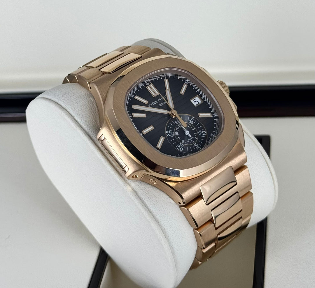 Patek Philippe Nautilus, Rose Gold, Chronograph, Full set