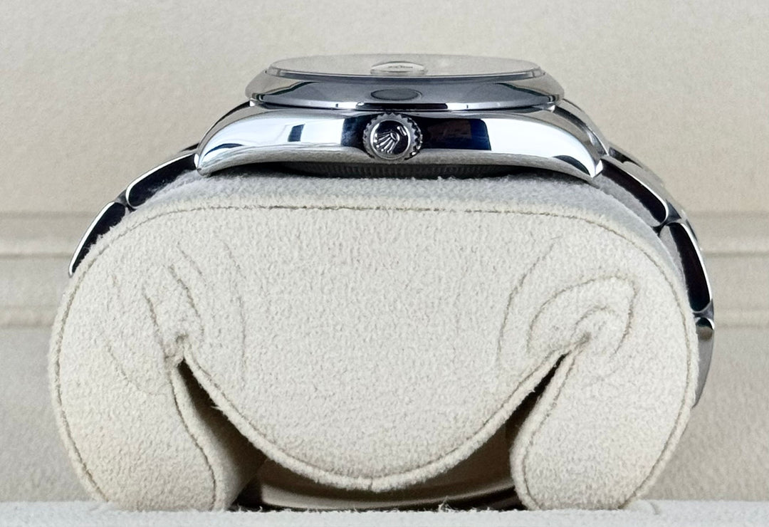 Rolex Oyster Perpetual Date Full Set like New 2015